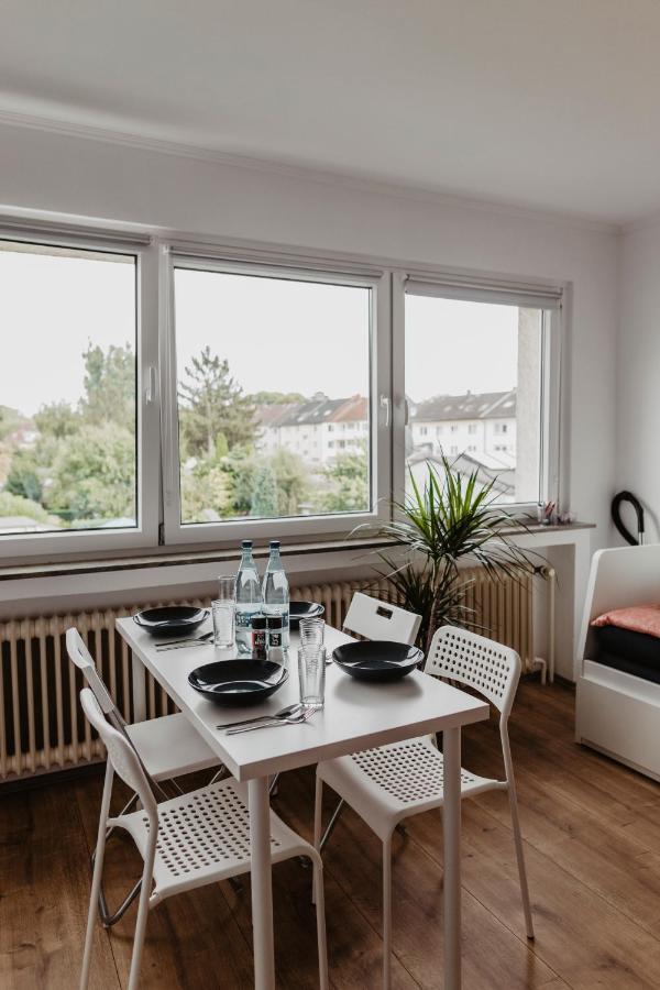 Sk - Red Apartment